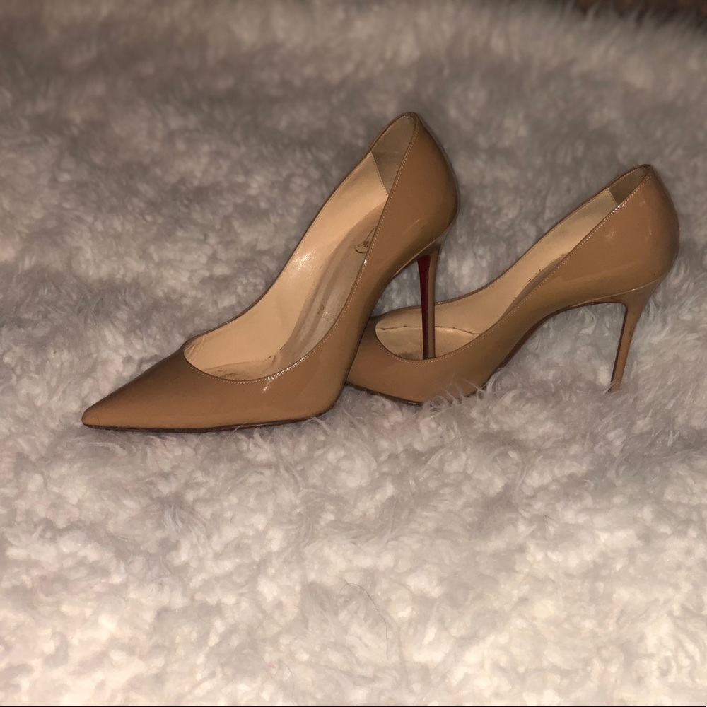Christian Louboutin- Pigalle Follies-Nude- 35 1/2